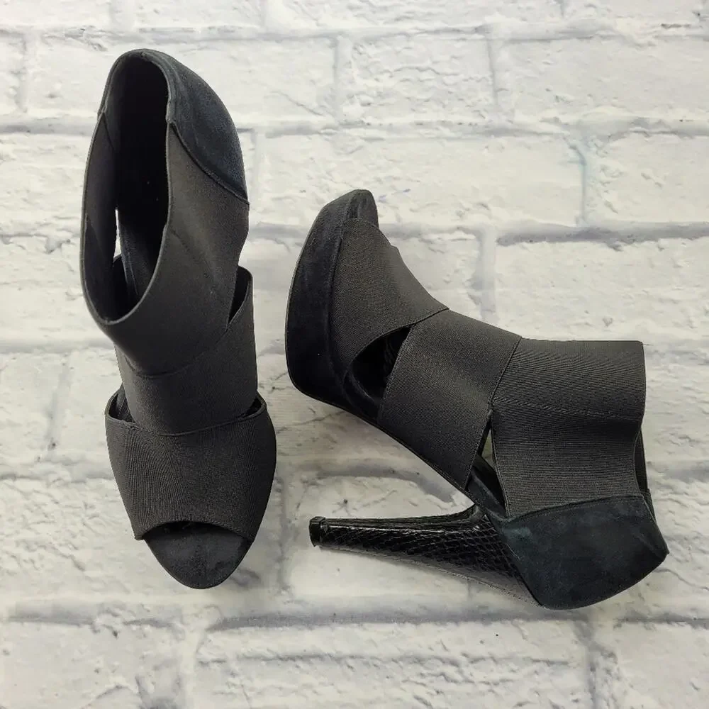 Jenni Kayne Black Suede Platform Heels with Snakeskin Accent size 8